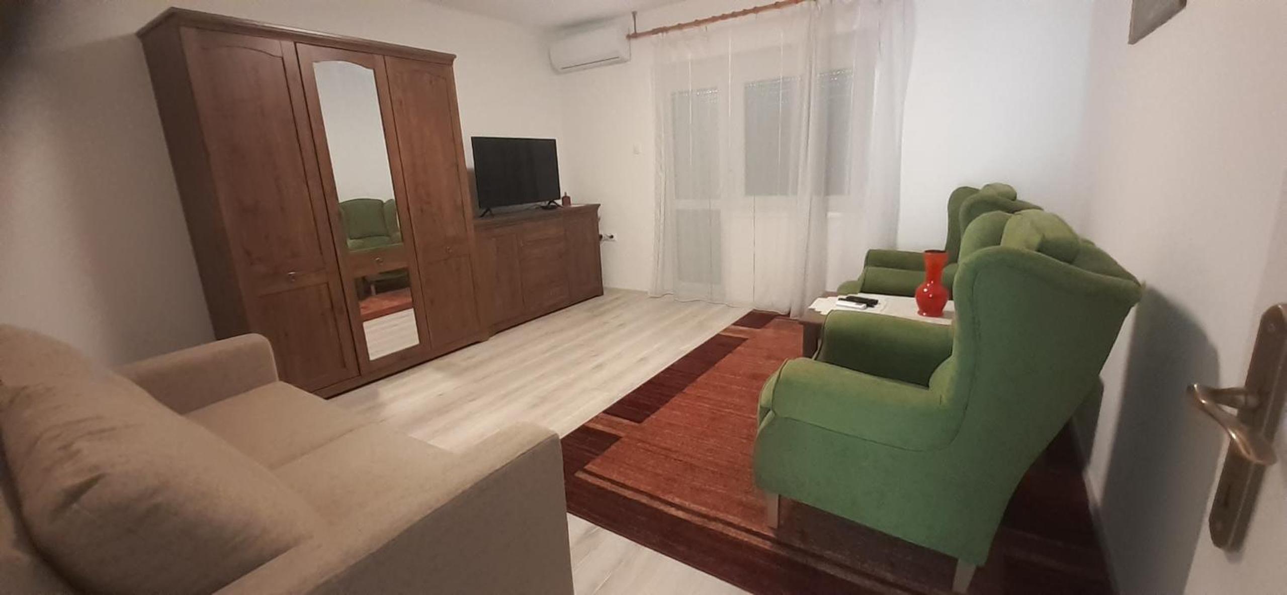 Lótusz Apartman