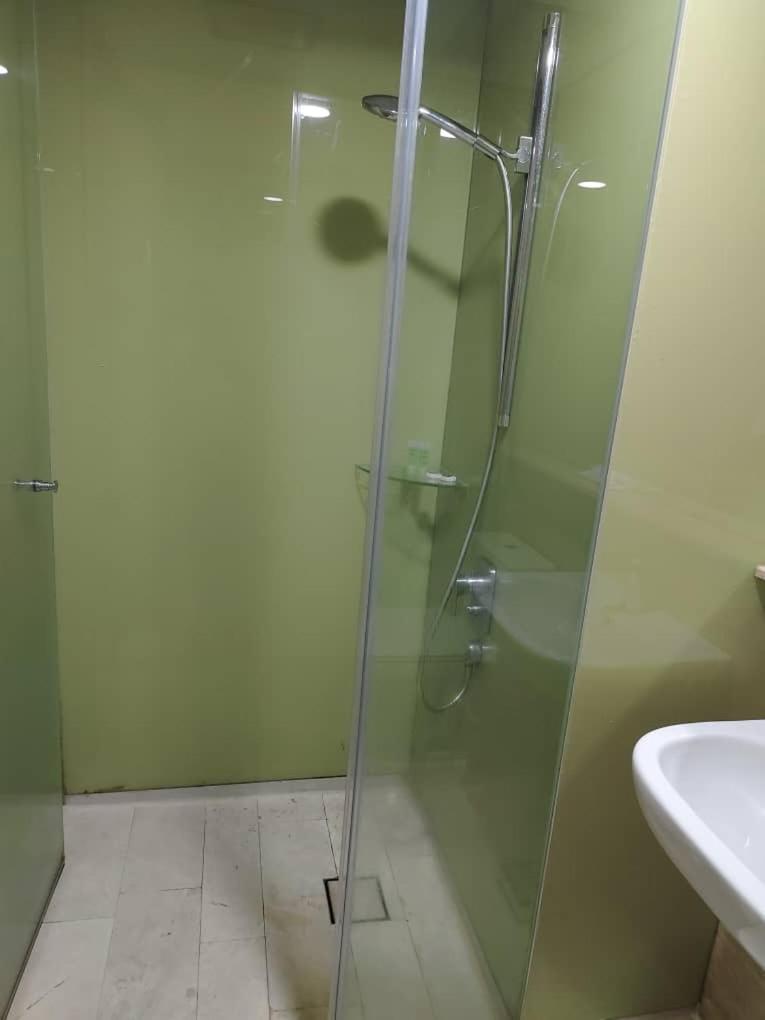 FNF Suites