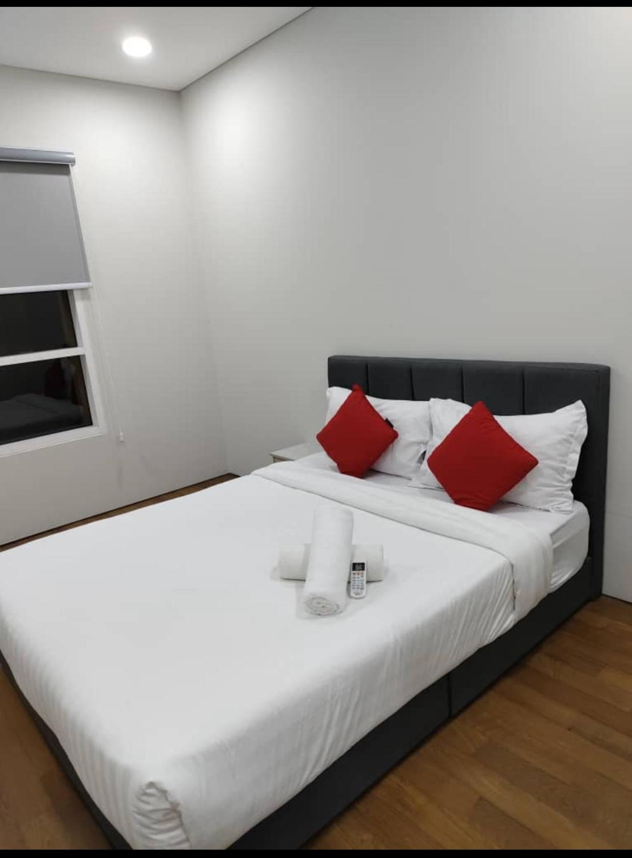 FNF Suites