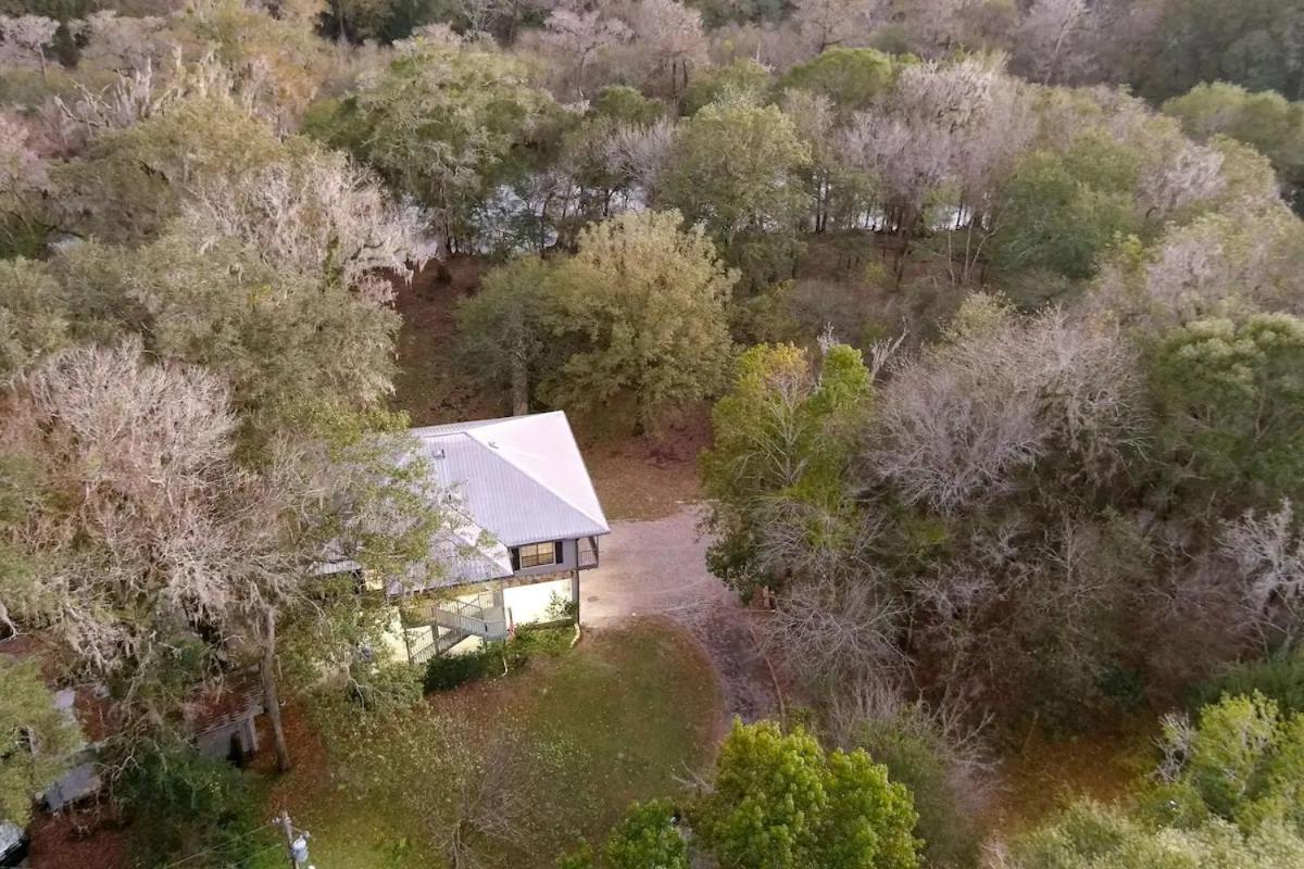 Camp Manatee - Luxury Riverfront Cabin on Santa Fe River with Stunning Views! view 2