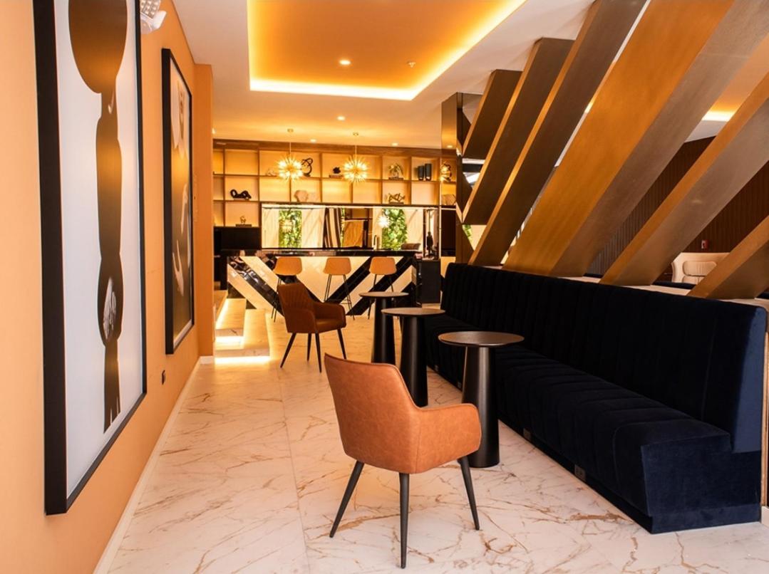 Xoe Mini-suites And Apartments