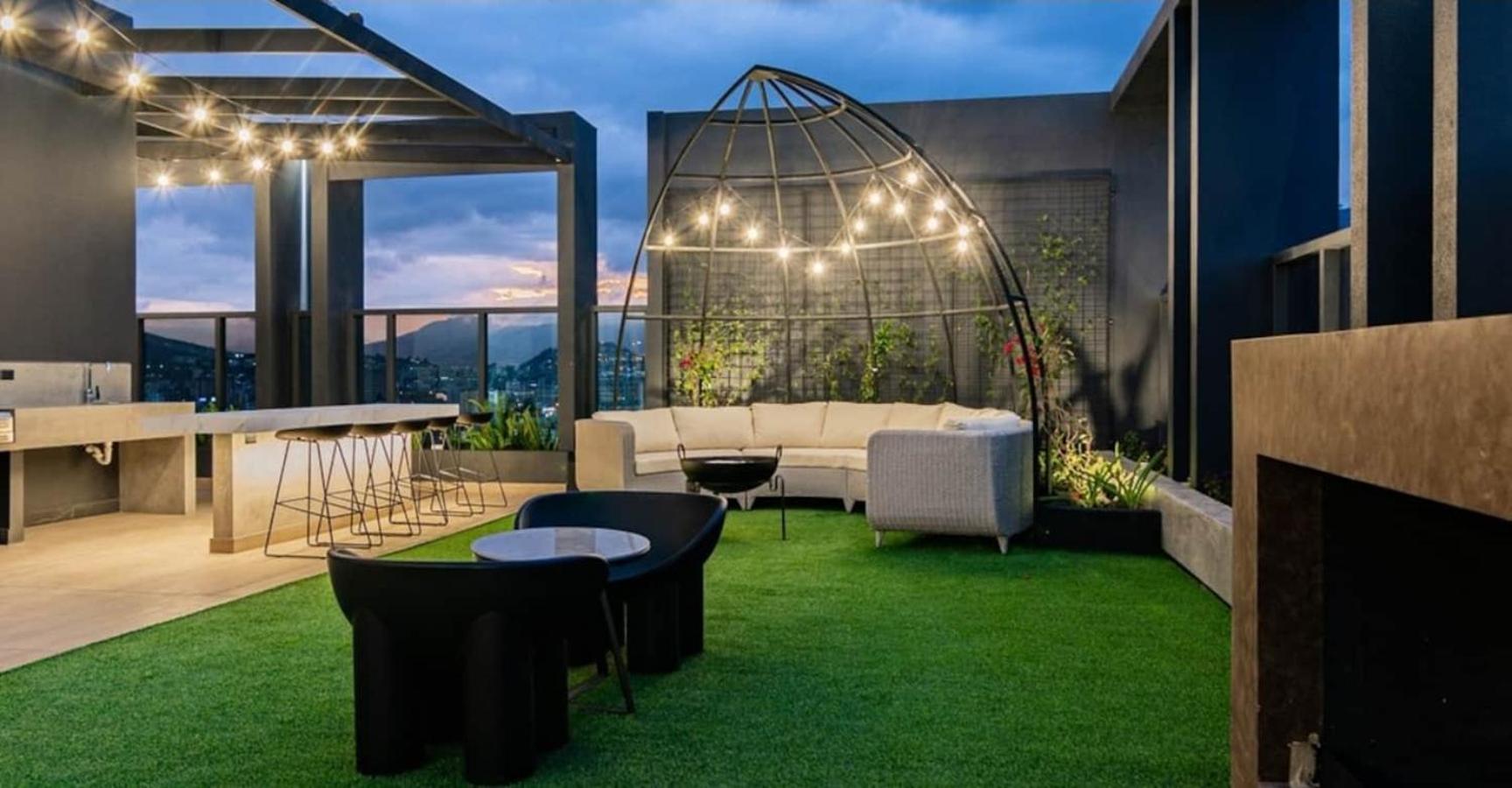 Xoe Mini-suites And Apartments