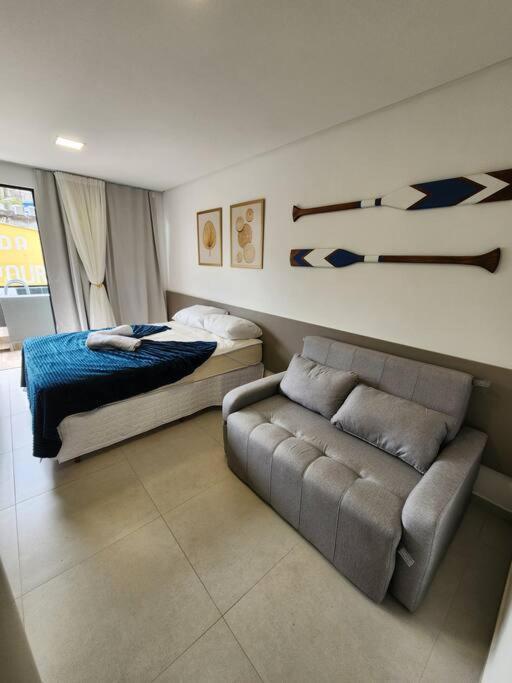 Flat Ofurô 12 VP by La Playa