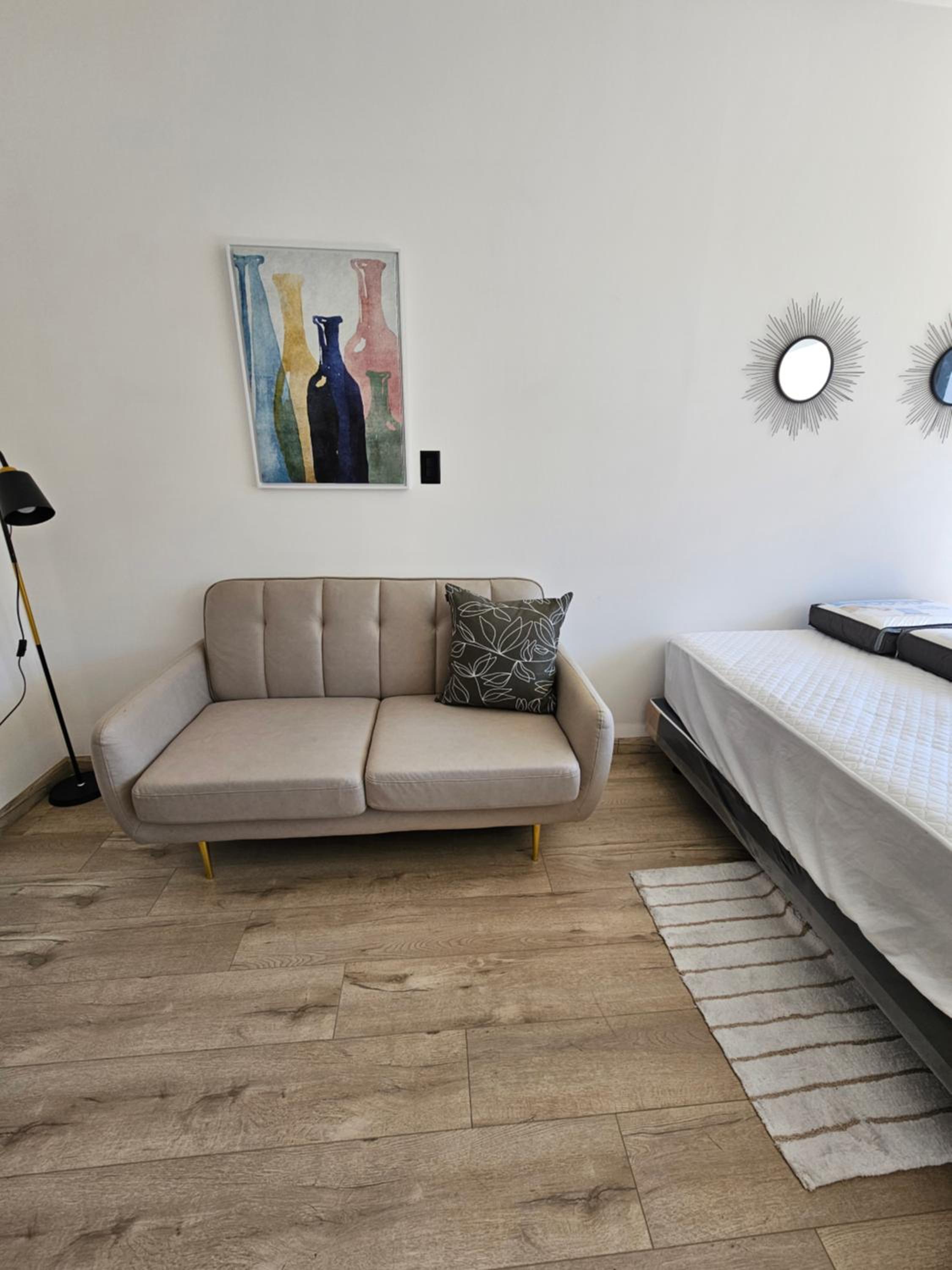 Xoe Mini-suites And Apartments