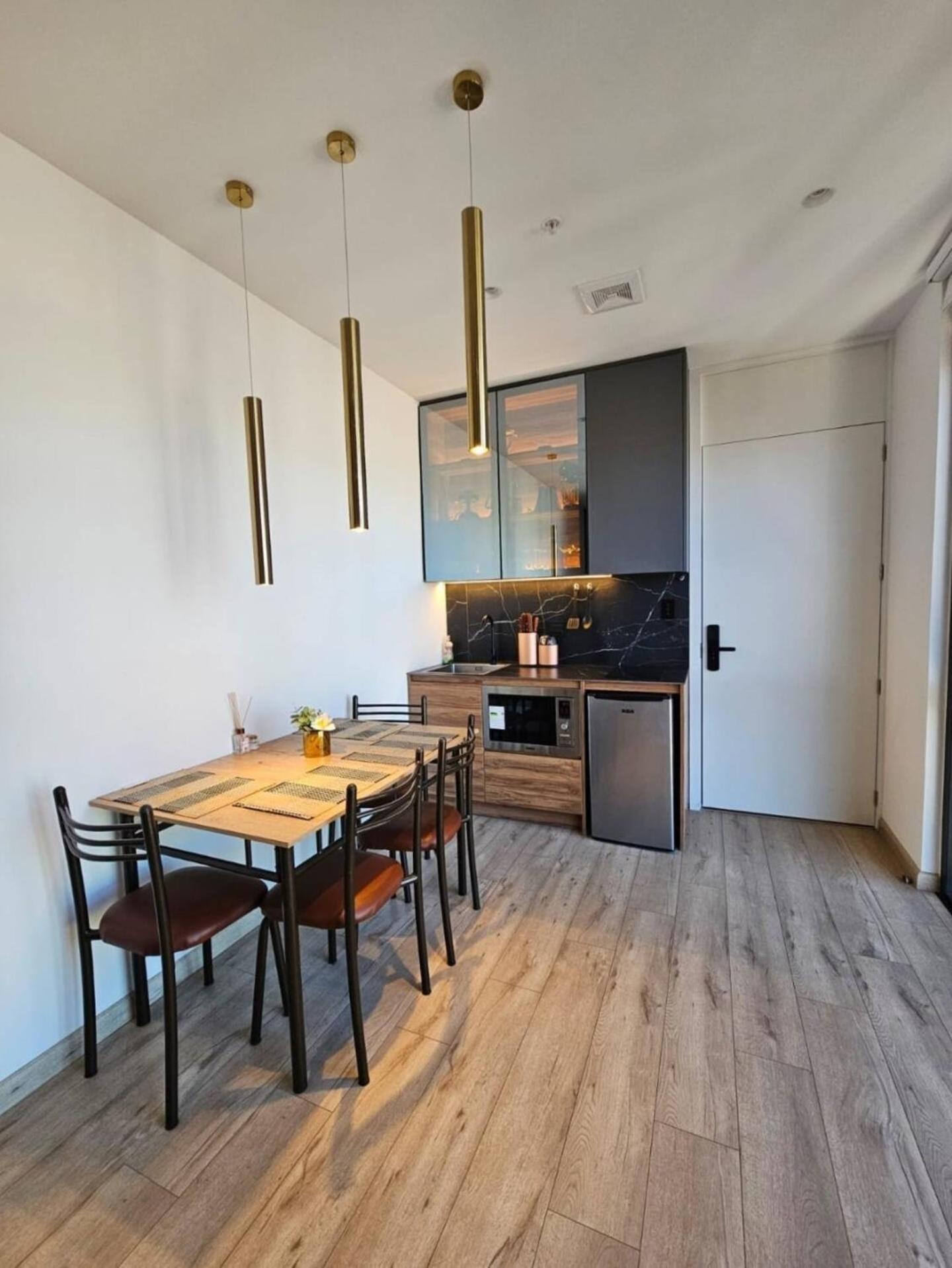 Xoe Mini-suites And Apartments