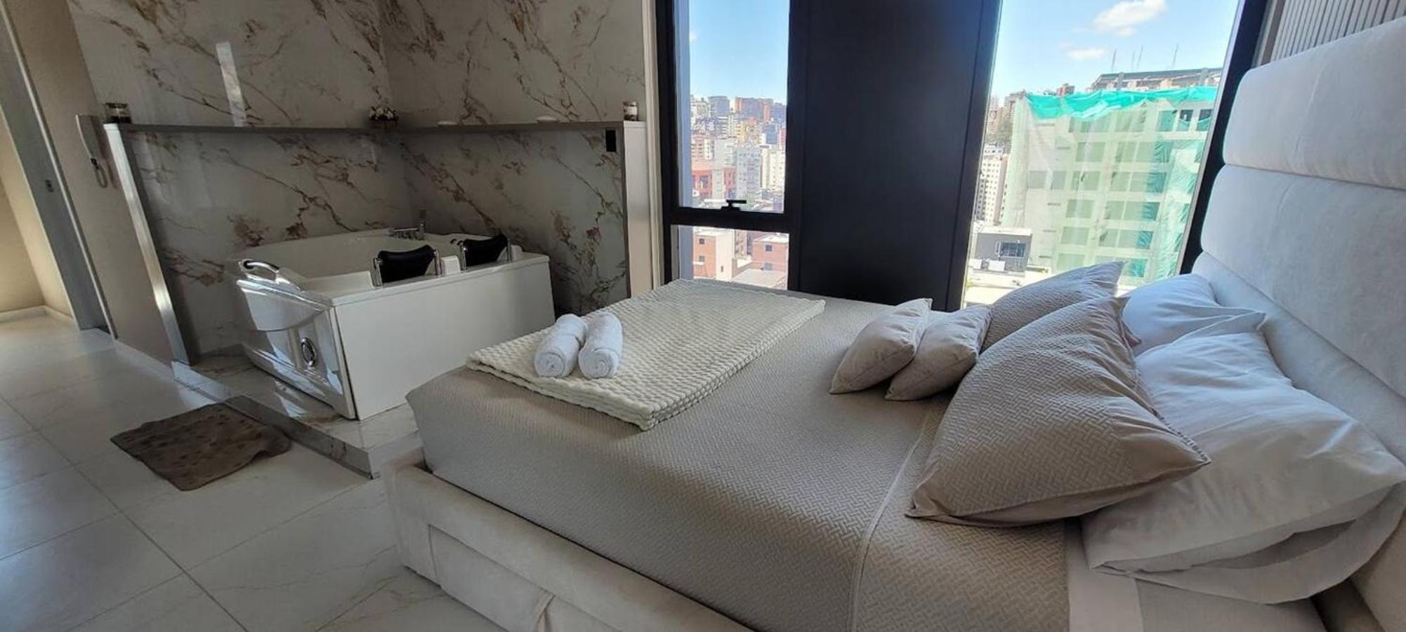 Xoe Mini-suites And Apartments