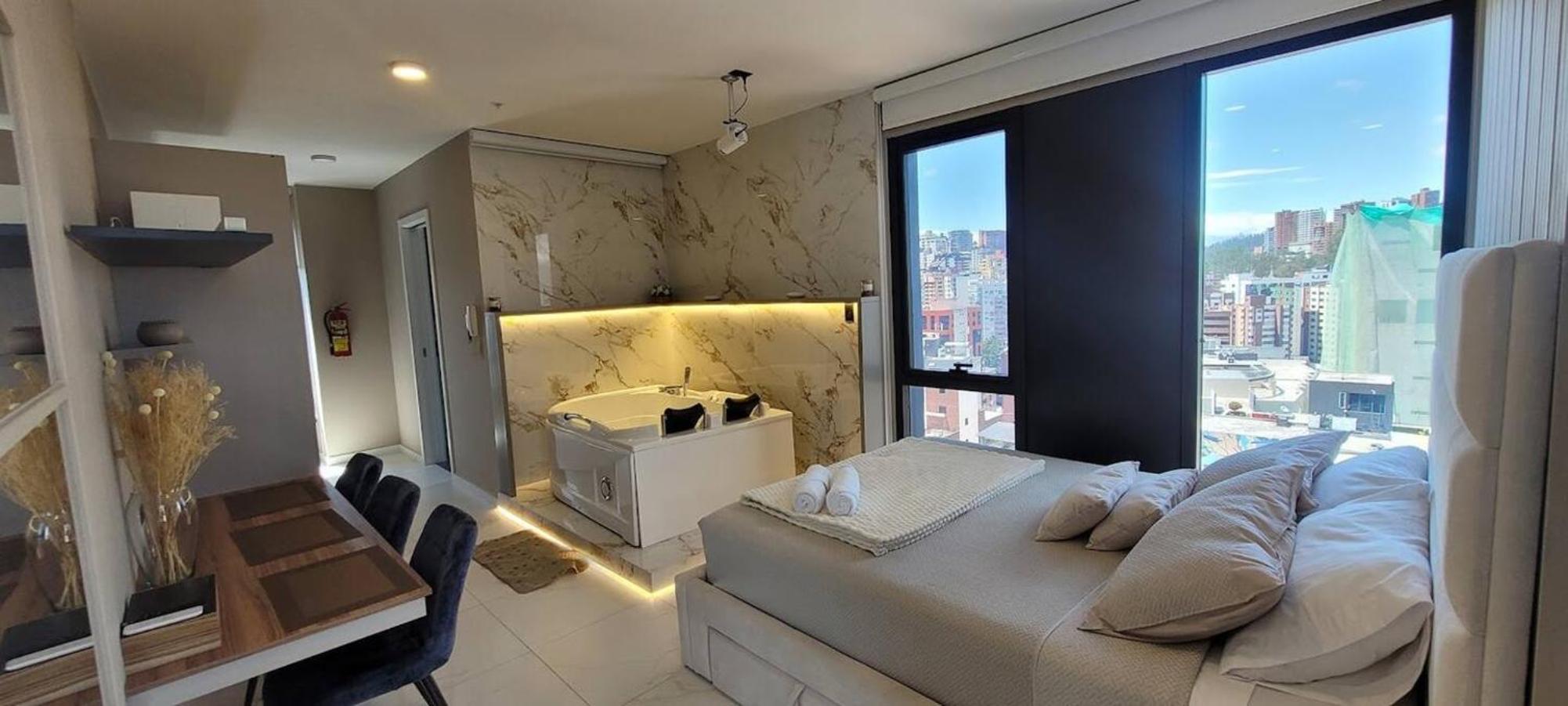 Xoe Mini-suites And Apartments