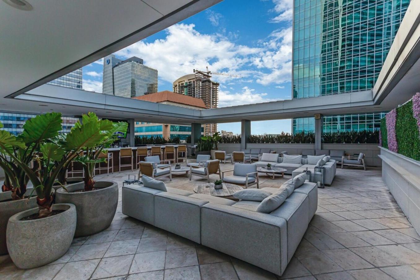 Lux Aka Brickell Condo