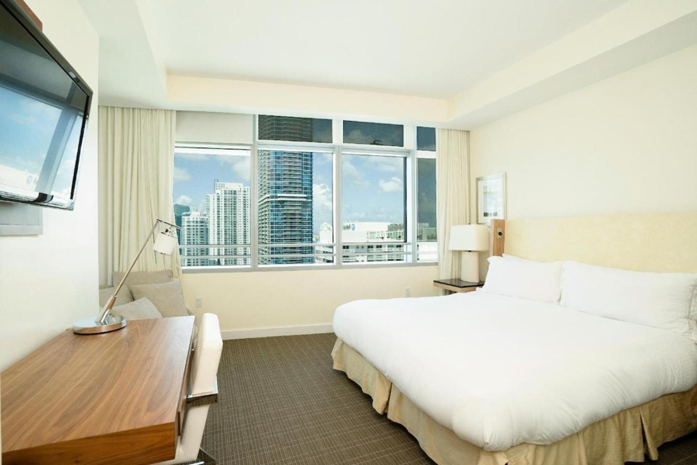 Lux Aka Brickell Condo