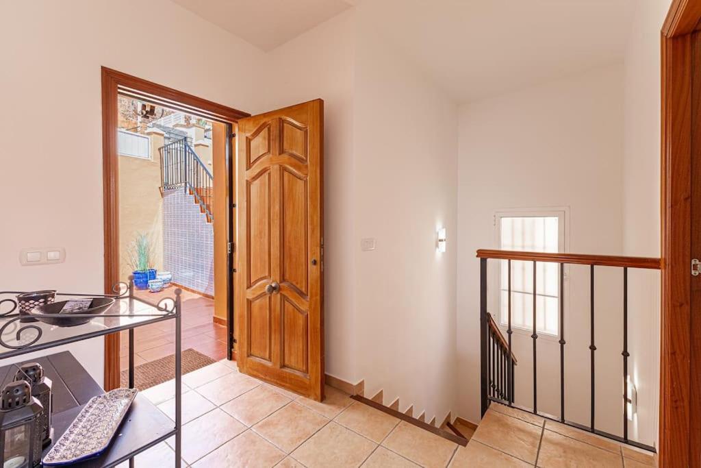 Private villa in Tamango Hill