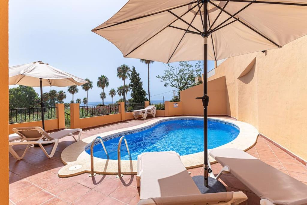 Private villa in Tamango Hill