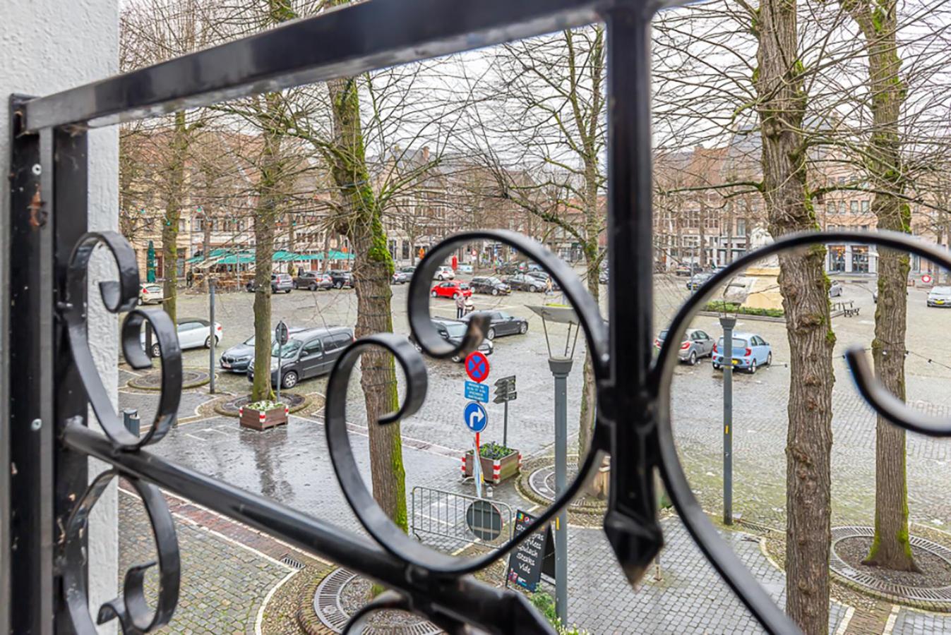Guesthouses by Hotel Van Eyck