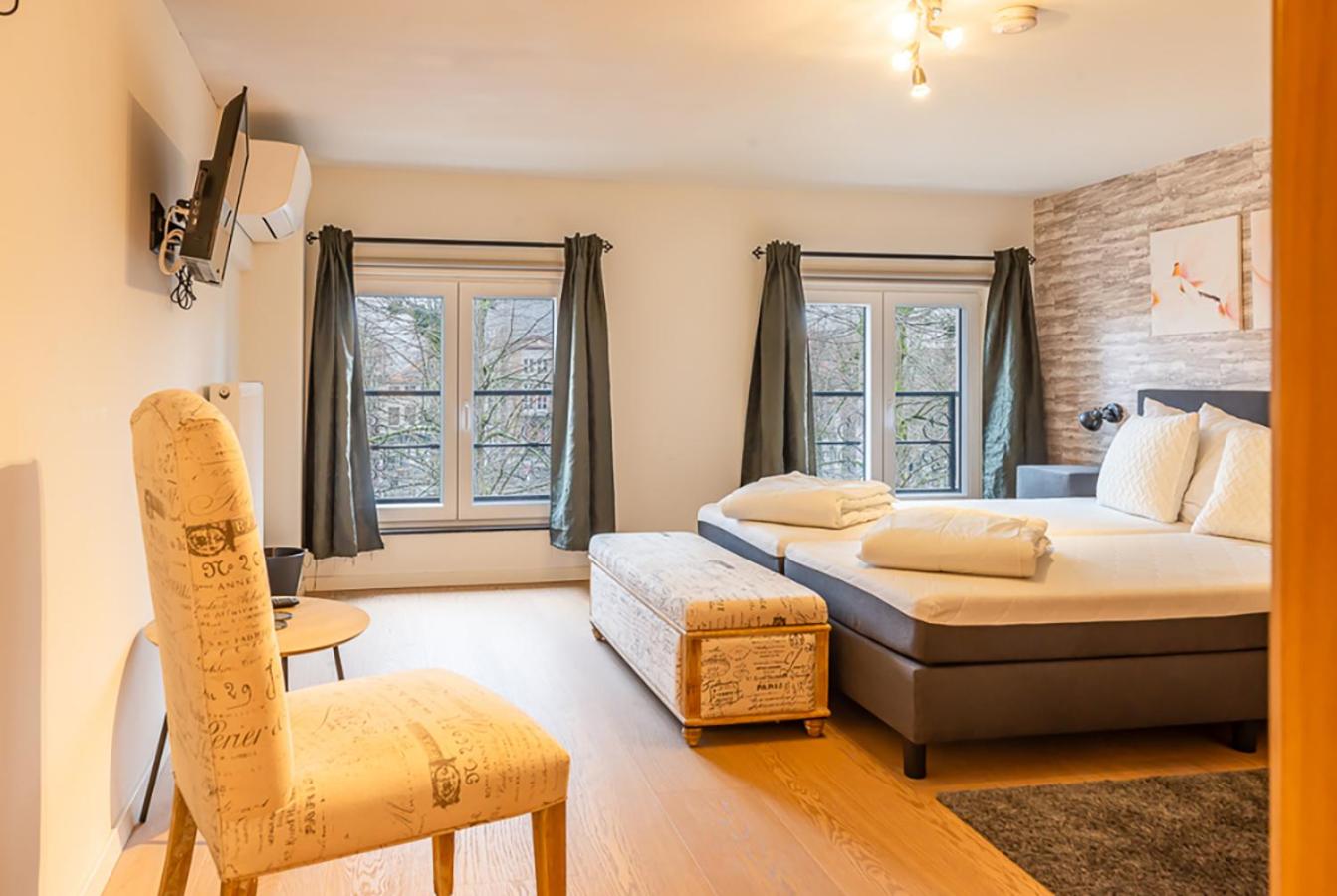 Guesthouses by Hotel Van Eyck