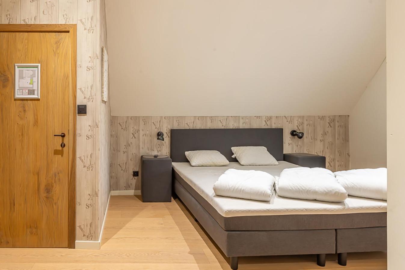 Guesthouses by Hotel Van Eyck