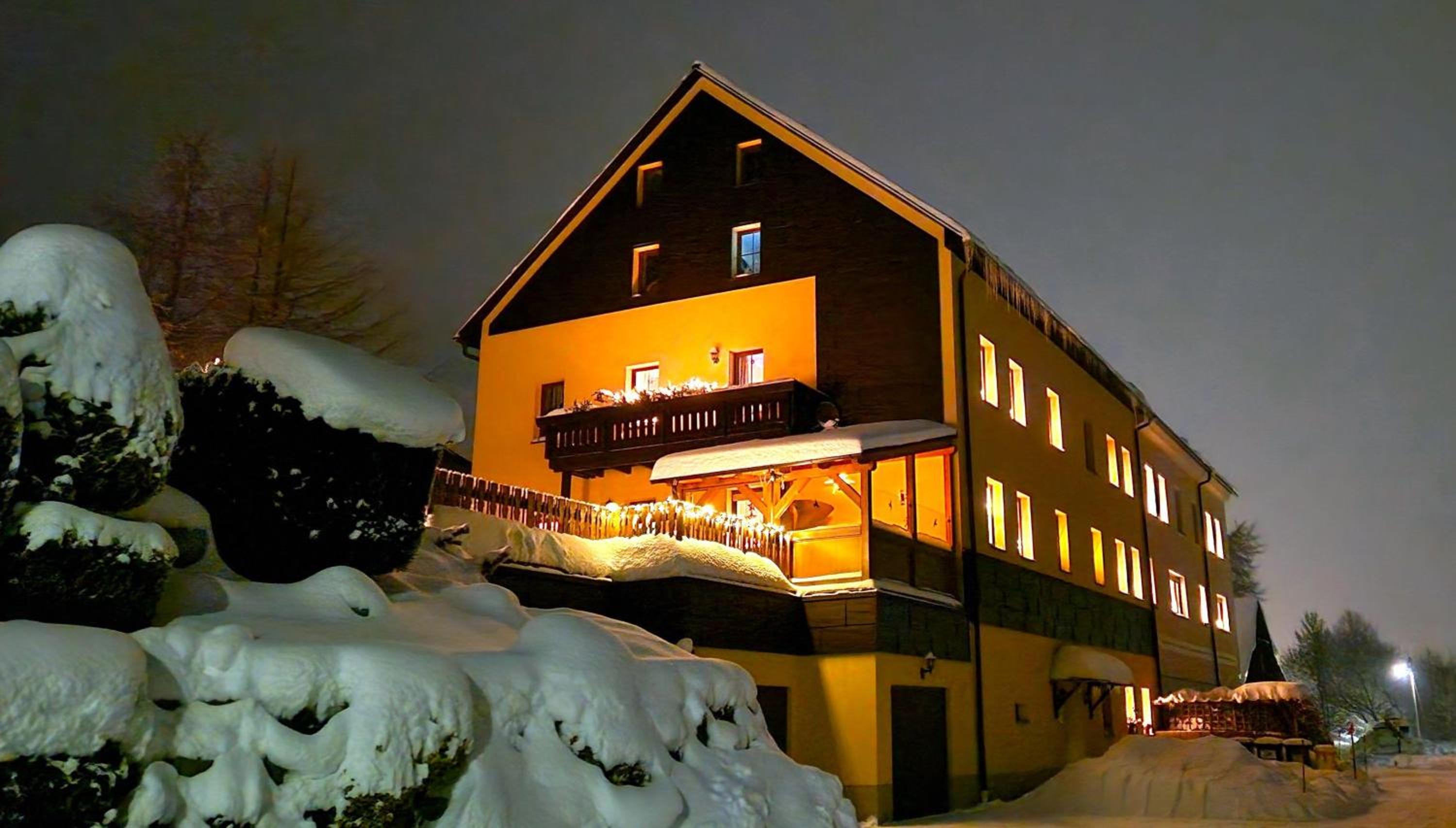 Ferienwohnung-Am-Schloessel-fuer-2-4-Personen-in-Oberwiesenthal