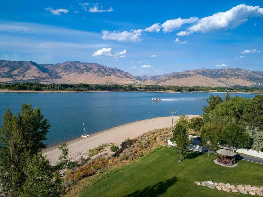 Snowbasin Haven LS42 Pool Ski & Snowboard view 4