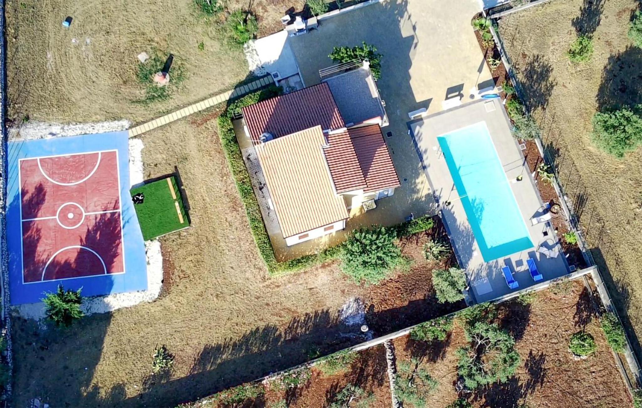 Awesome Home In Modica With Wifi photo 3