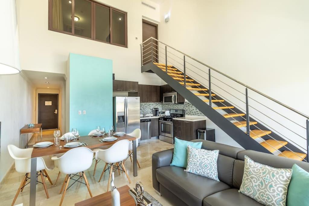 Luxe Condo in Palm Beach by Bocobay