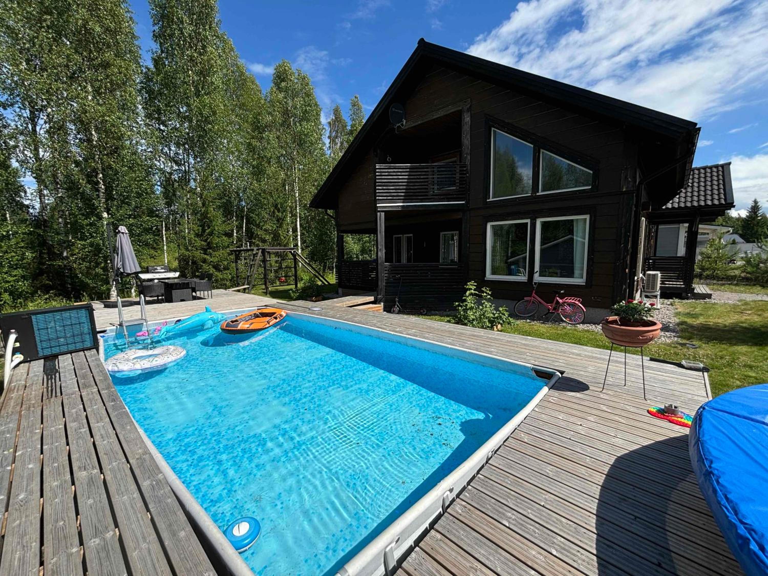 Omakotitalo Detached house