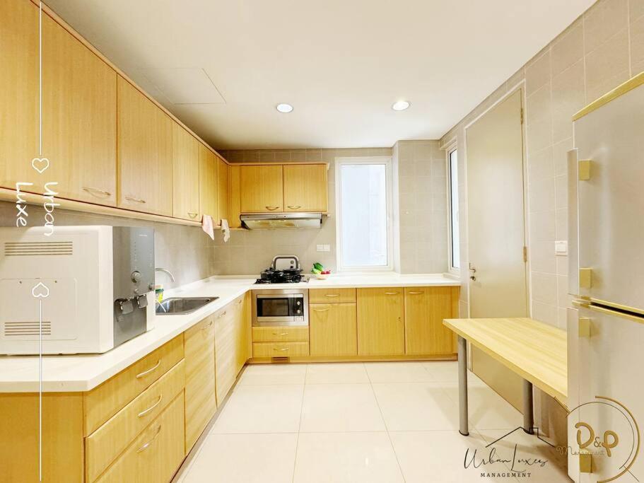 Perfect Stay 8pax 3R3B Township Walk TRX