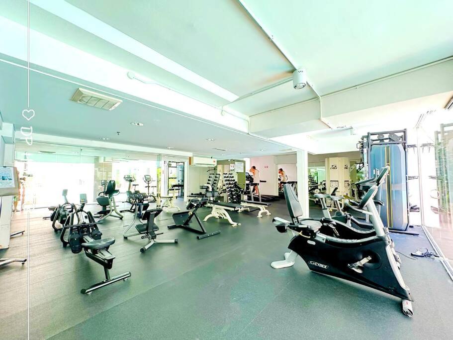 Perfect Stay 8pax 3R3B Township Walk TRX