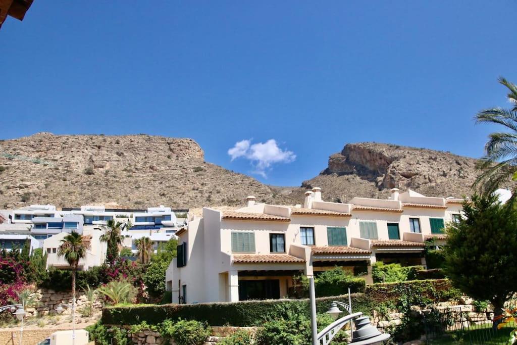 Chalet adosado con preciosas vistas al mar