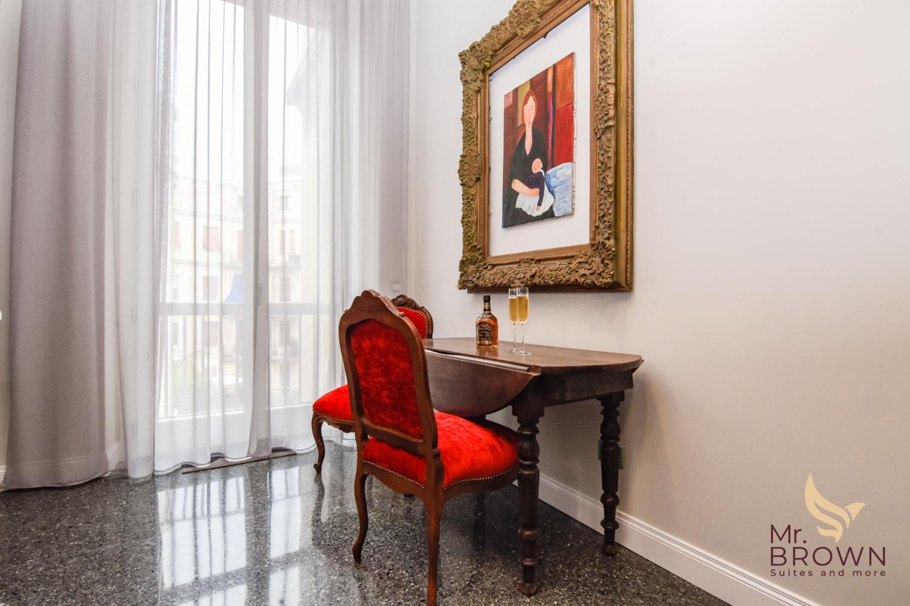 MrBrown - Luxury Vaticano Home