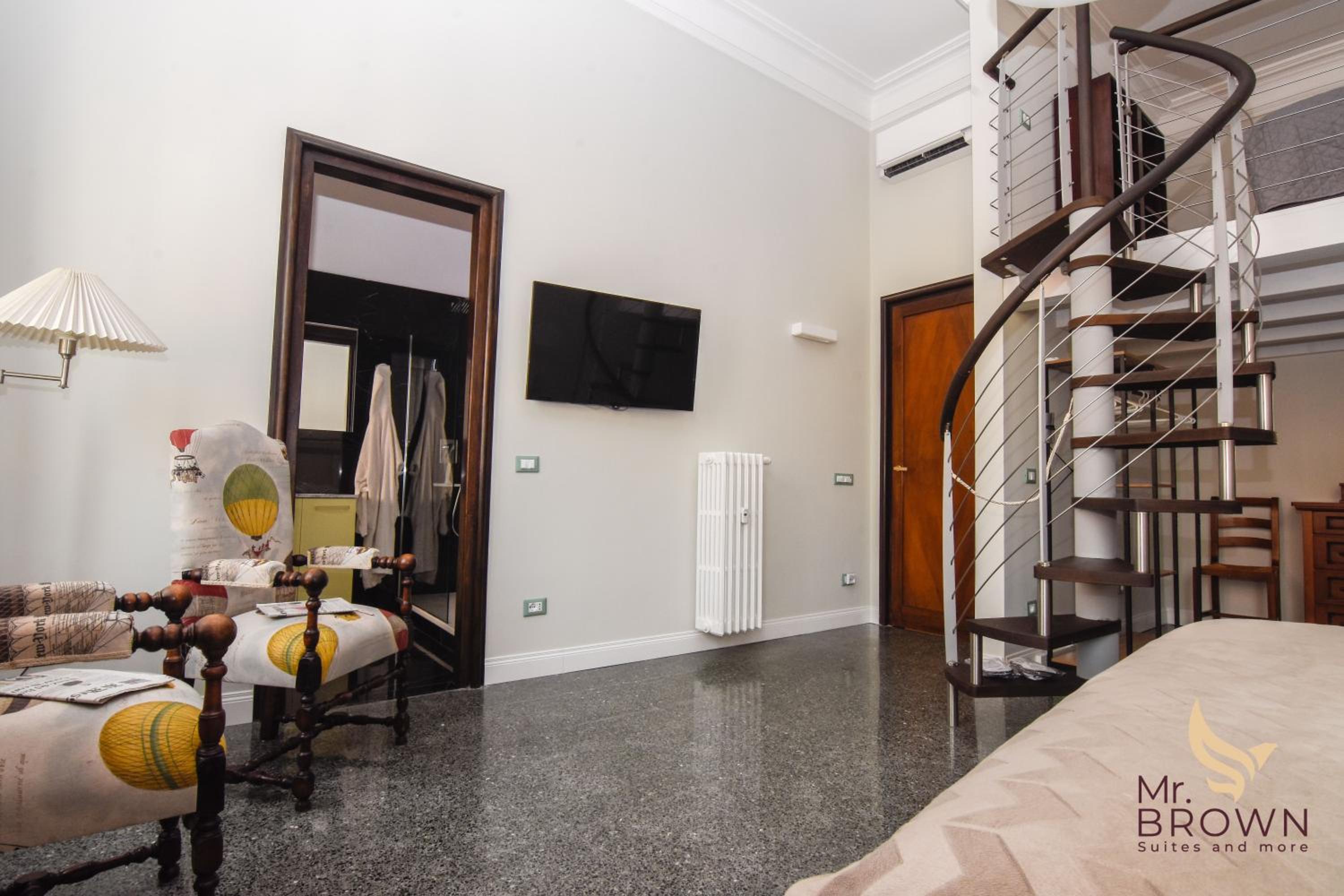 MrBrown - Luxury Vaticano Home