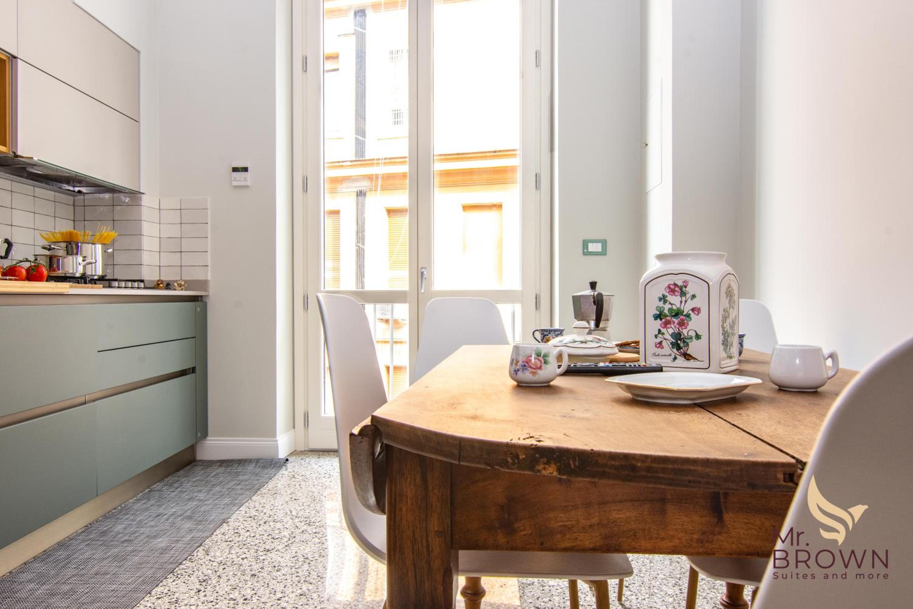 MrBrown - Luxury Vaticano Home