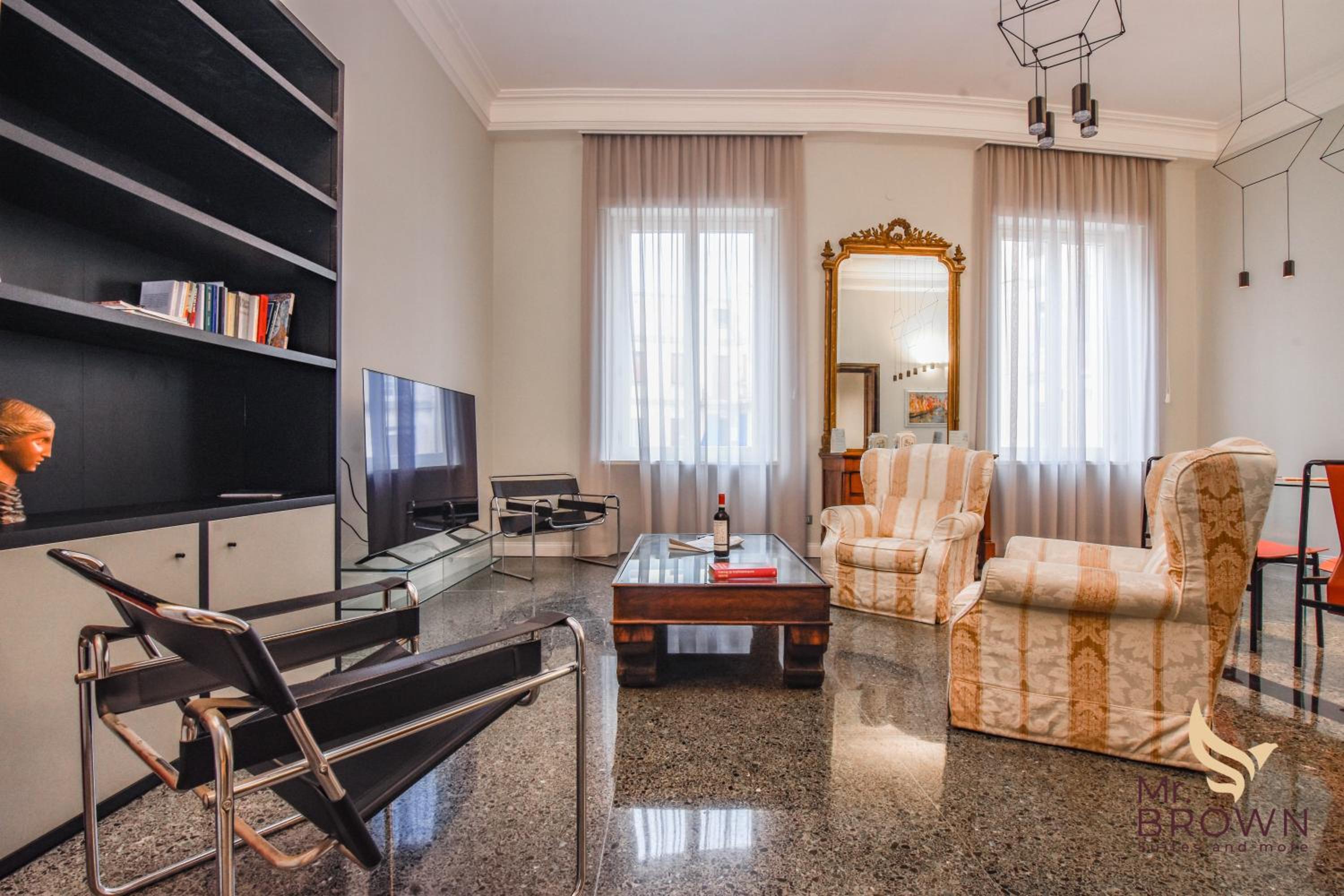 MrBrown - Luxury Vaticano Home