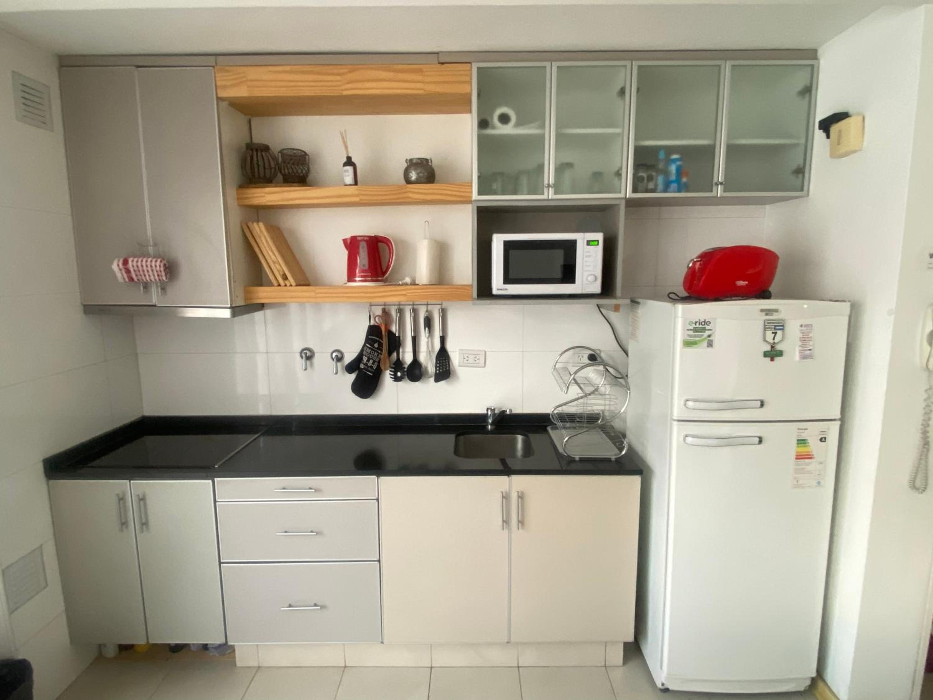 Exclusivo en PB patio, cochera, equipado,