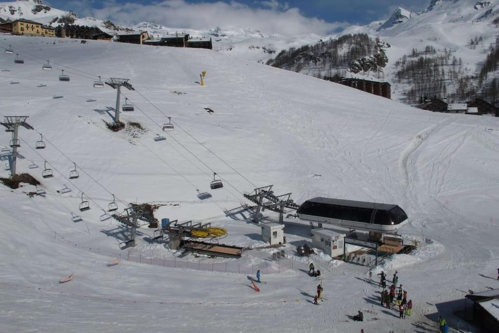 Trilocale T337 davanti alle piste view 3