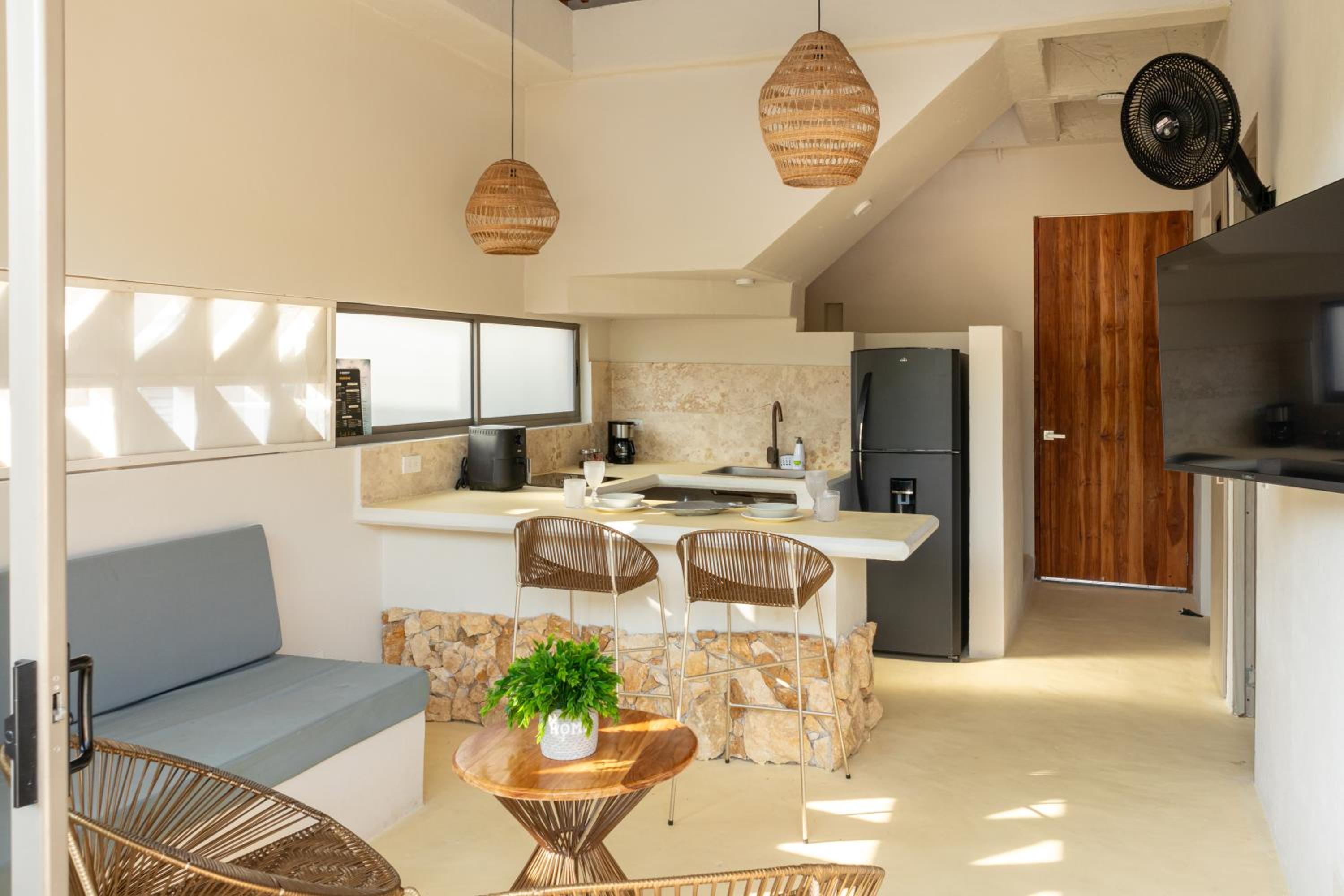 Ilukas & Resort Villas