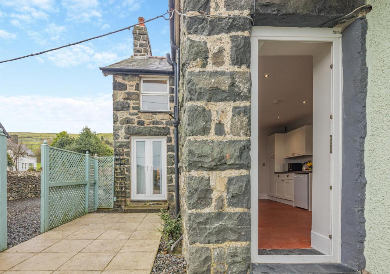 Cwtch Cottage