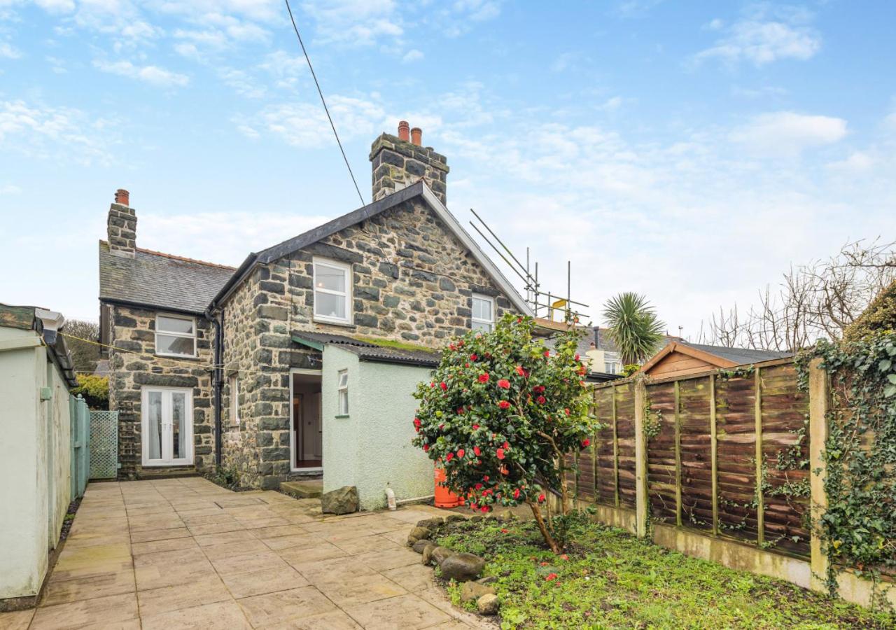 Cwtch Cottage