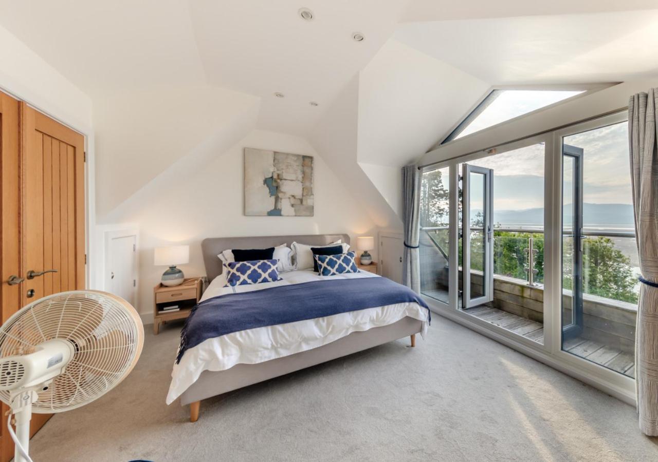 5 Bed in Aberdovey oc-t29402