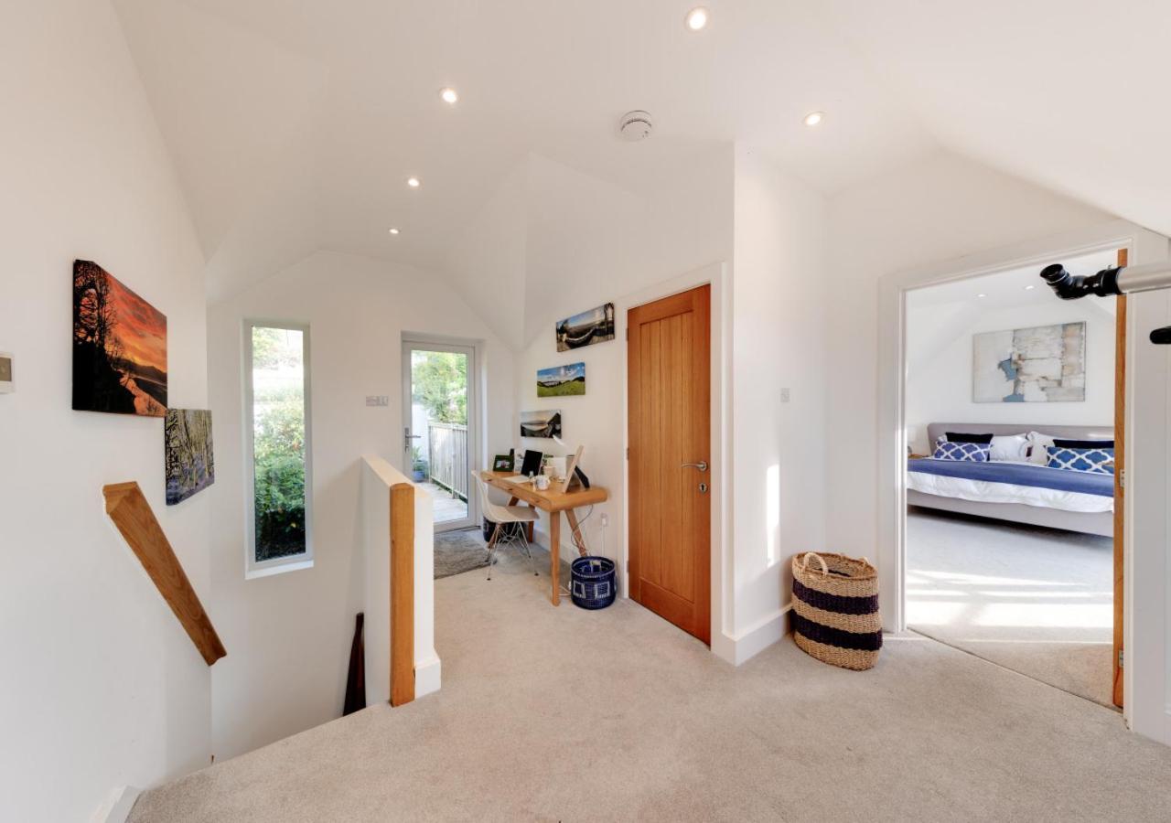 5 Bed in Aberdovey oc-t29402