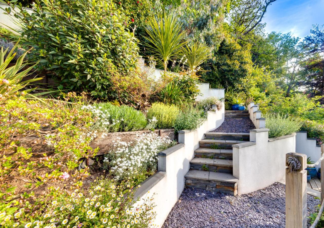 5 Bed in Aberdovey oc-t29402