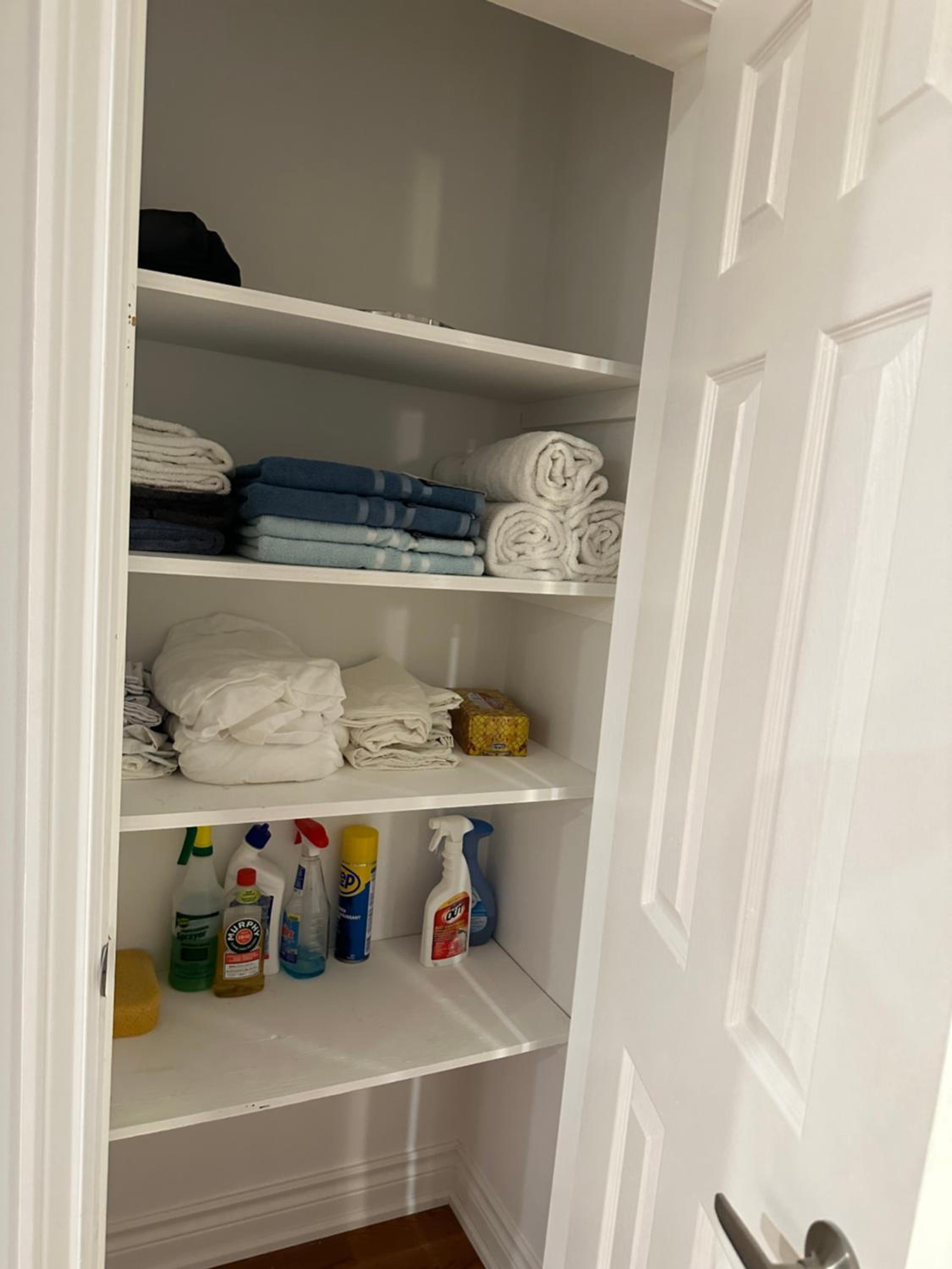 Belleville Vacations - Riverside Stylish 4Bedroom - Property Image 32