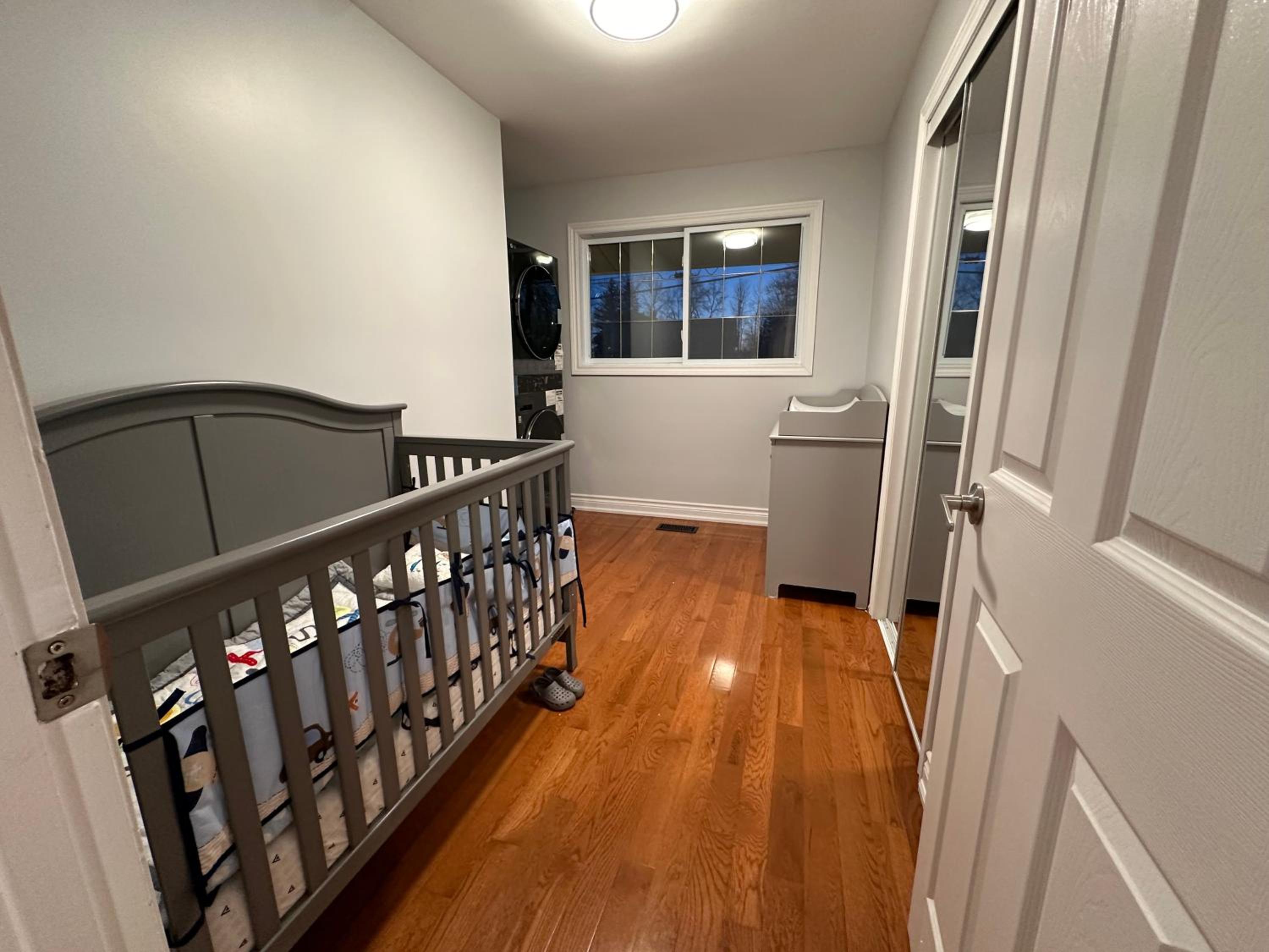 Belleville Vacations - Riverside Stylish 4Bedroom - Property Image 47