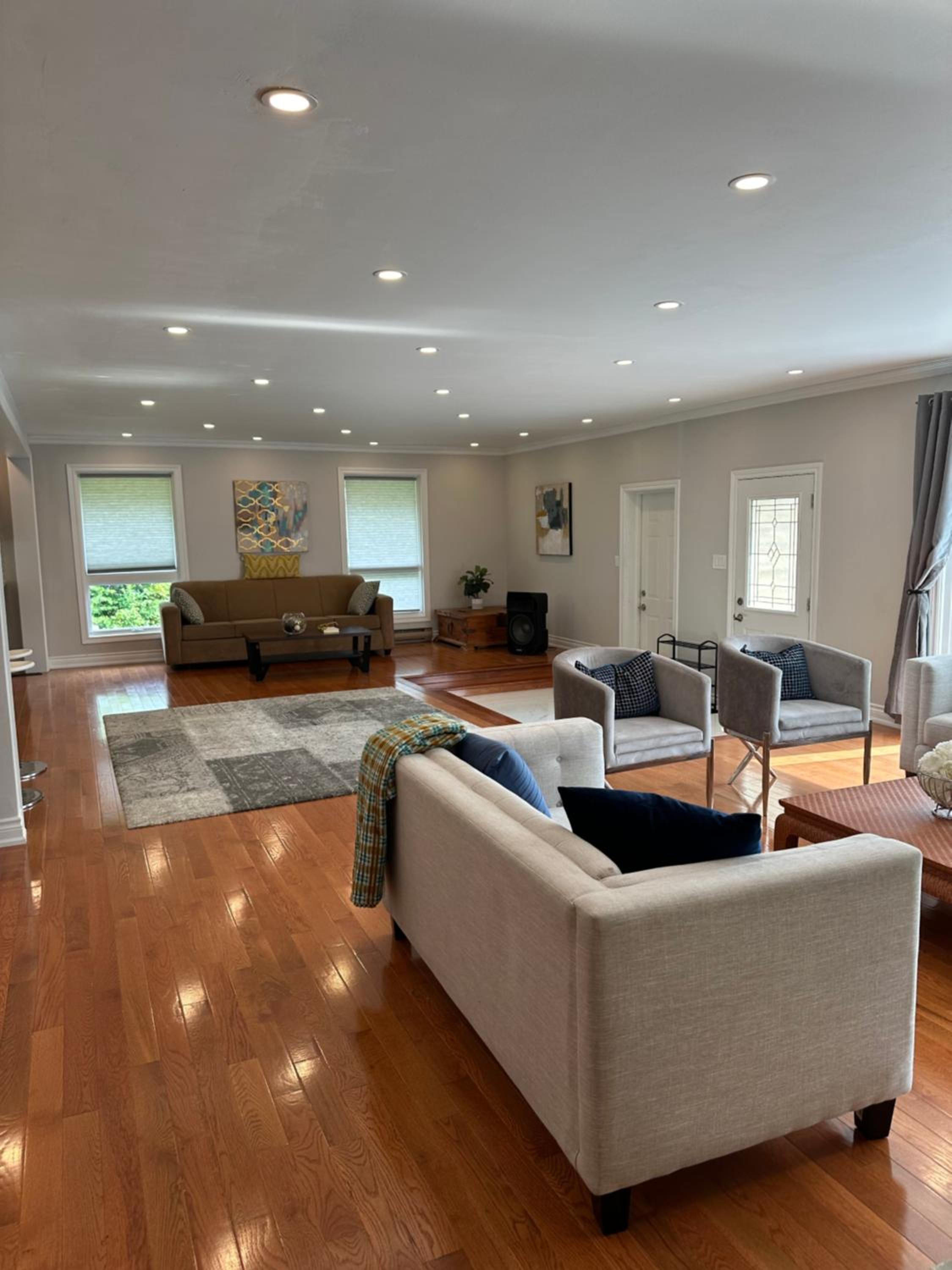 Belleville Vacations - Riverside Stylish 4Bedroom - Property Image 44