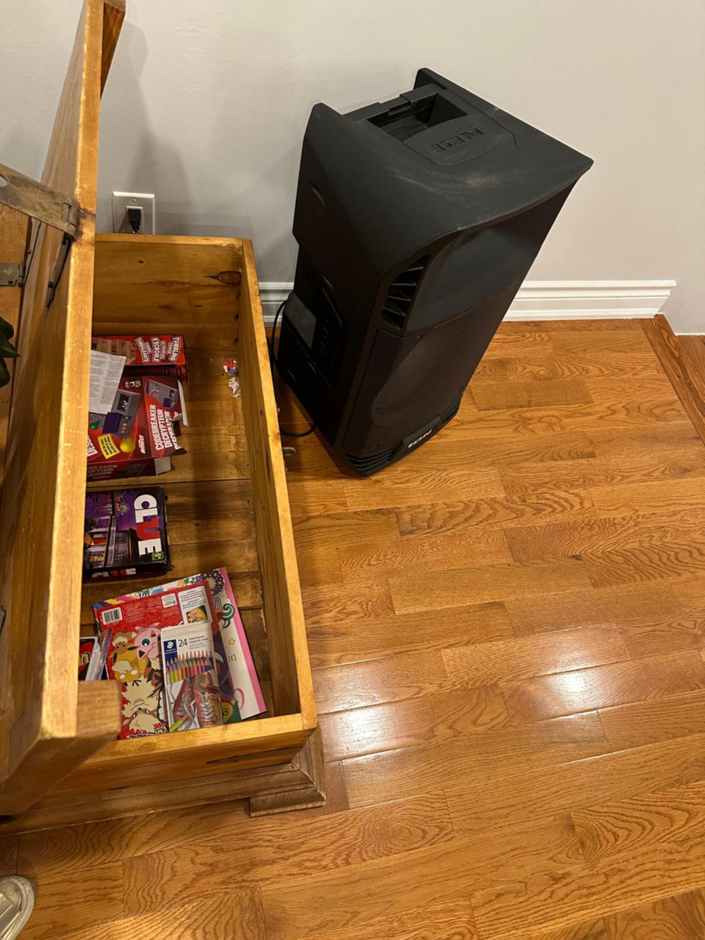 Belleville Vacations - Riverside Stylish 4Bedroom - Property Image 11