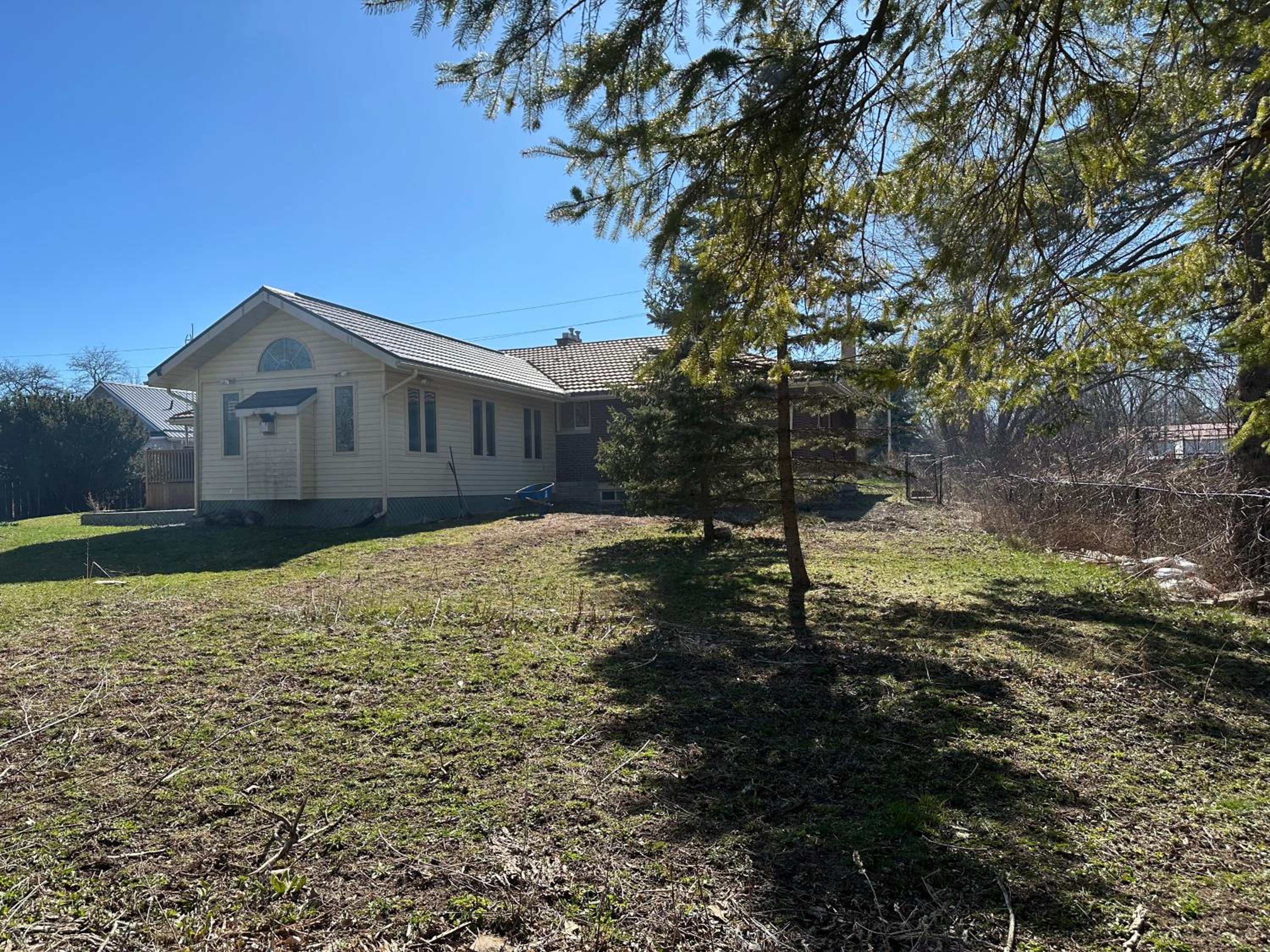 Belleville Vacations - Riverside Stylish 4Bedroom - Property Image 22