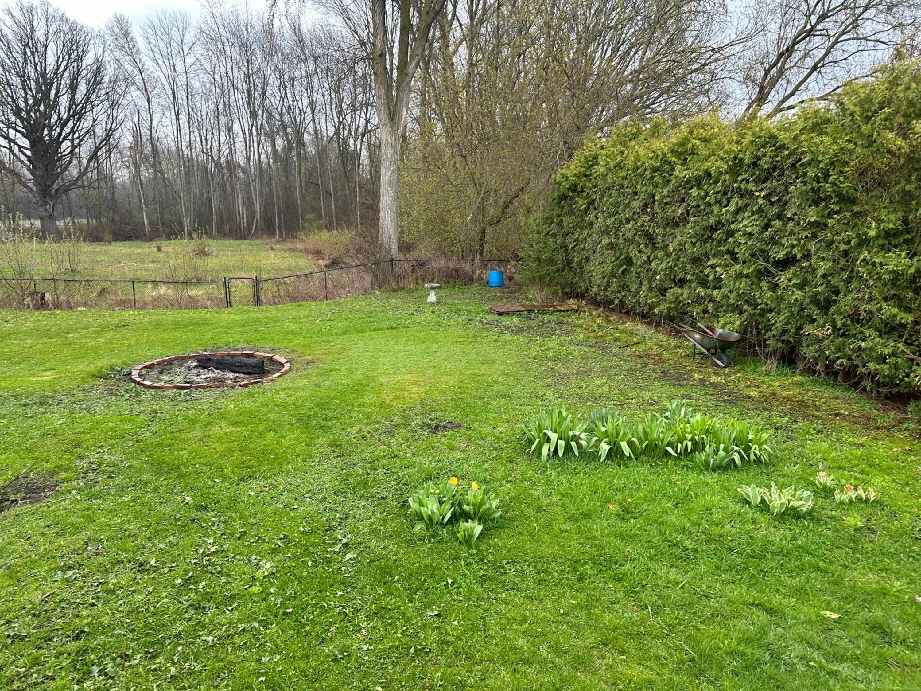 Belleville Vacations - Riverside Stylish 4Bedroom - Property Image 25