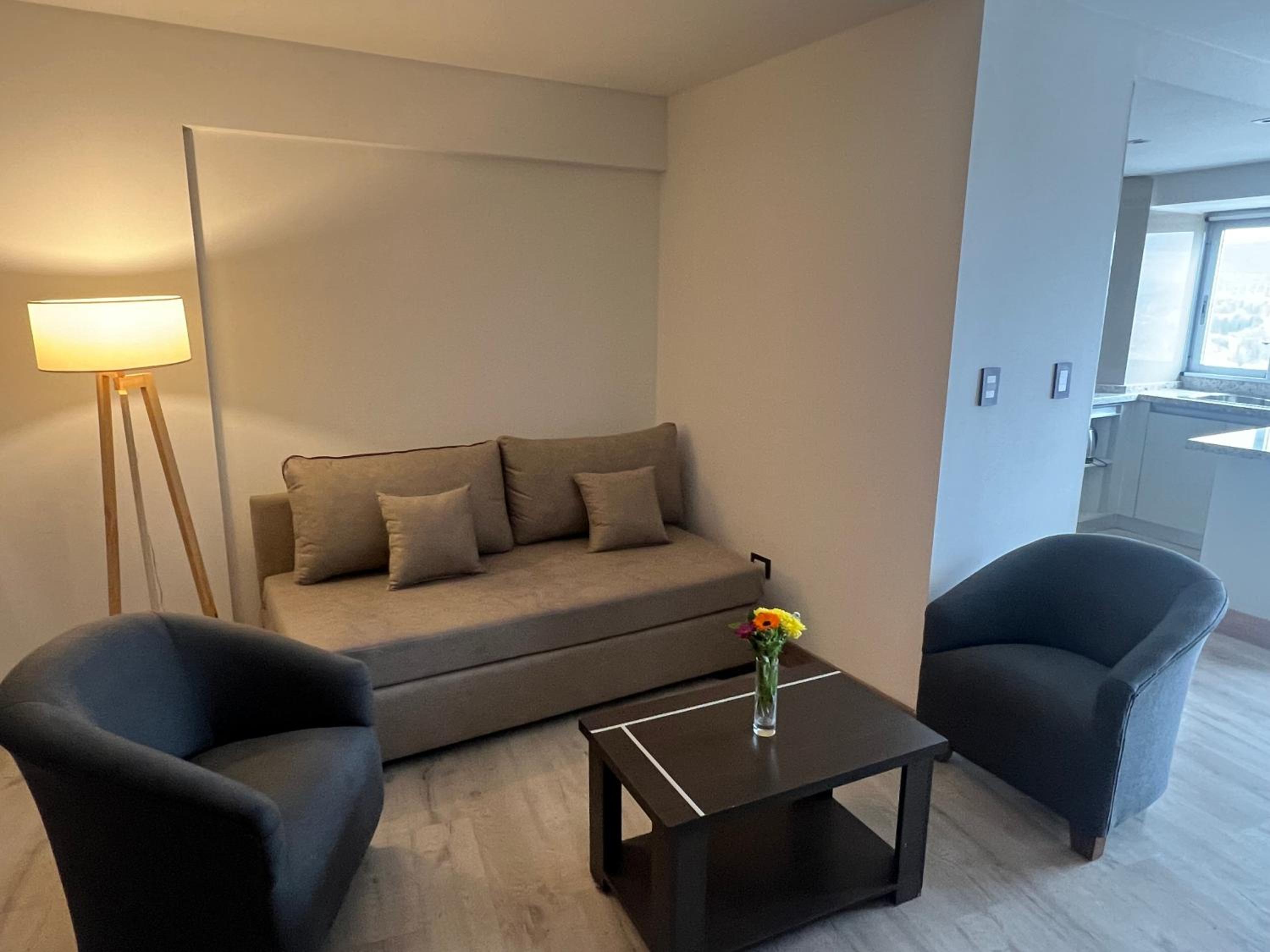 Moderno Departamento Piso 16 con pileta