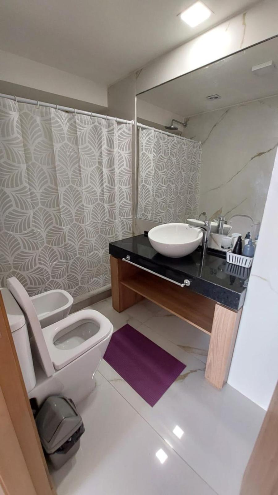 Moderno Departamento Piso 16 con pileta