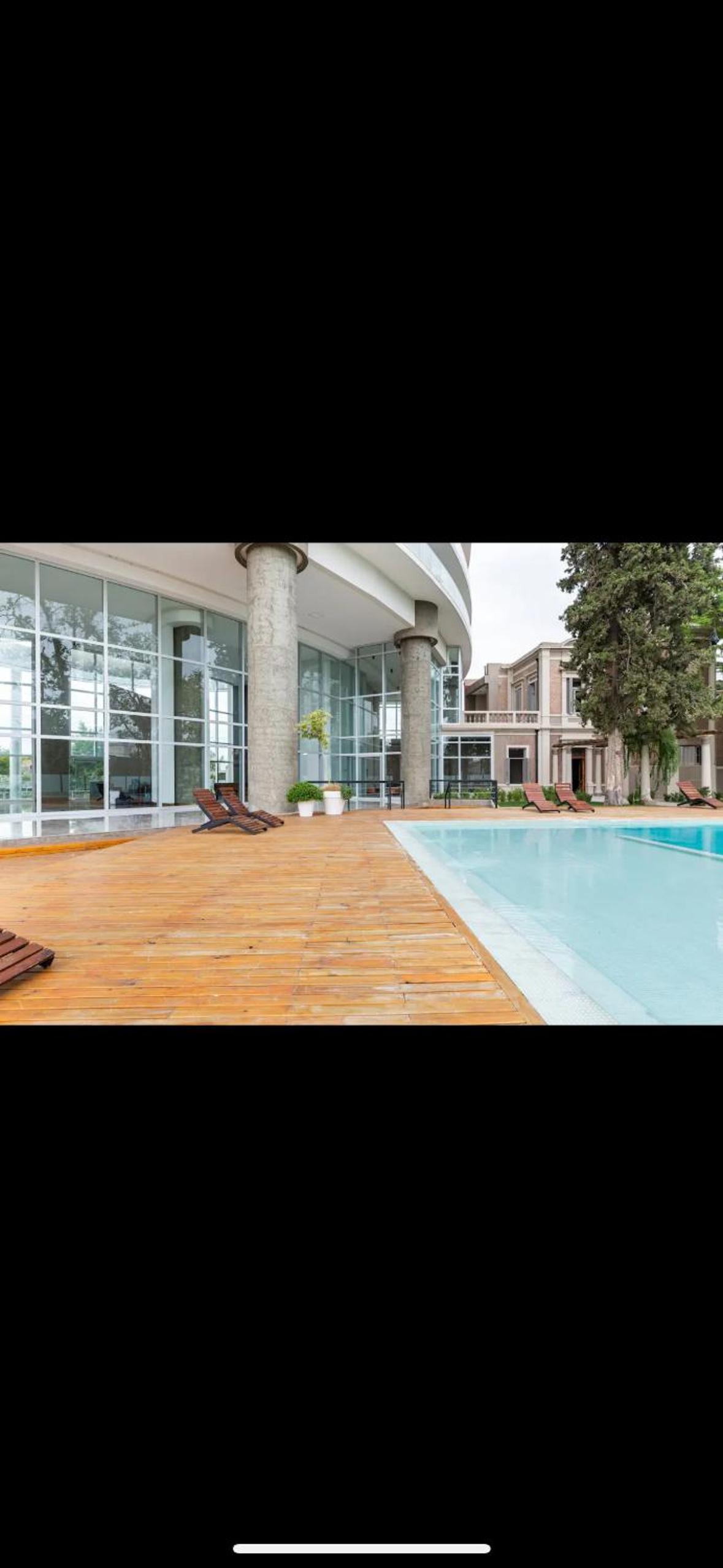 Moderno Departamento Piso 16 con pileta
