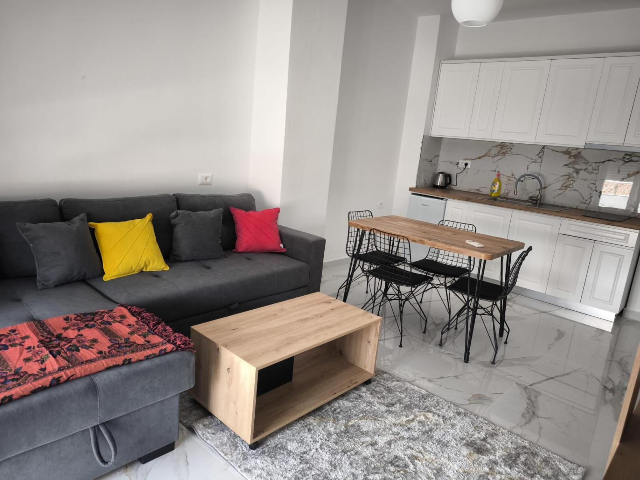 Eva Apartment Golem