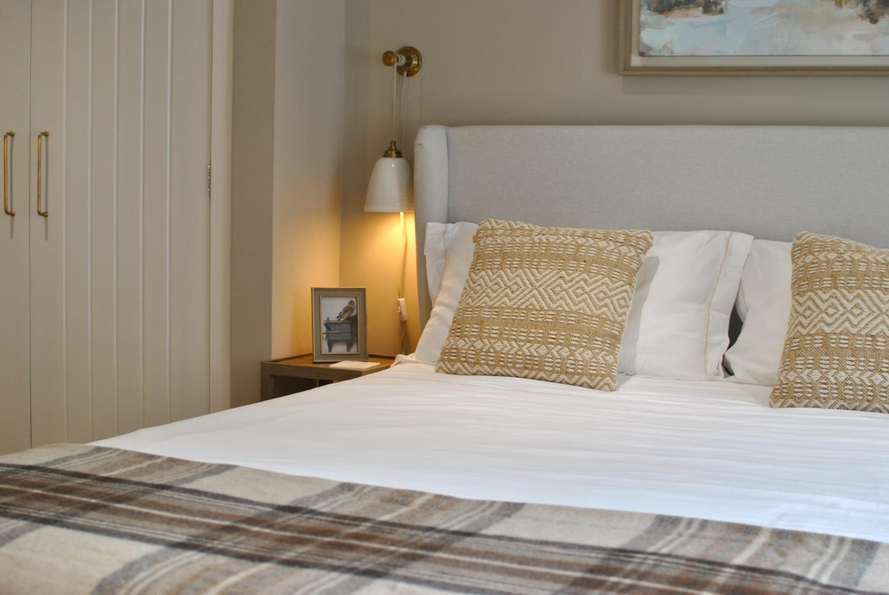 Kittiwake Cottage- stunning coastal cottage view 2