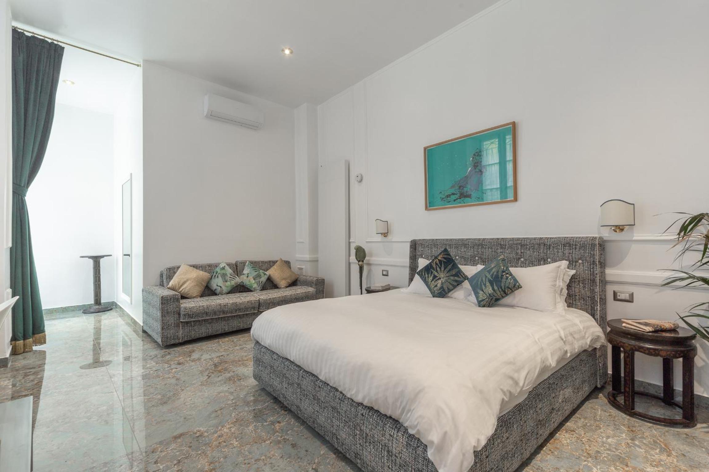 Duomo Smart Suites